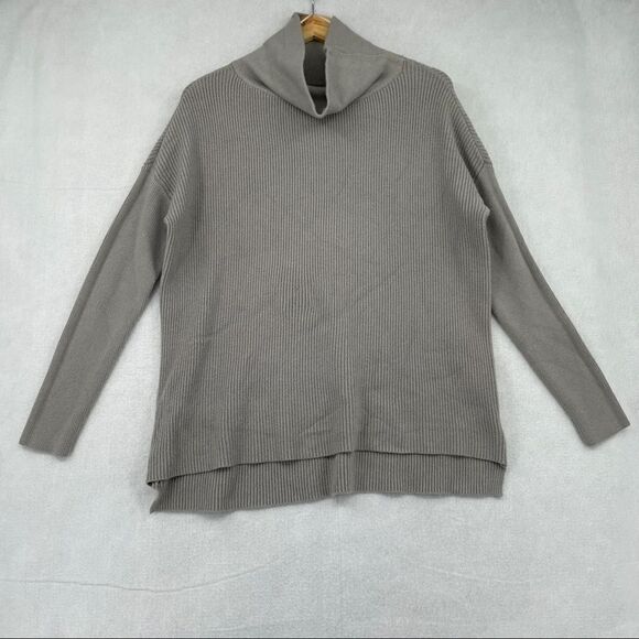 -Devotion by Cyrus Hi-Low Turtleneck NWOT S - Picture 3 of 9